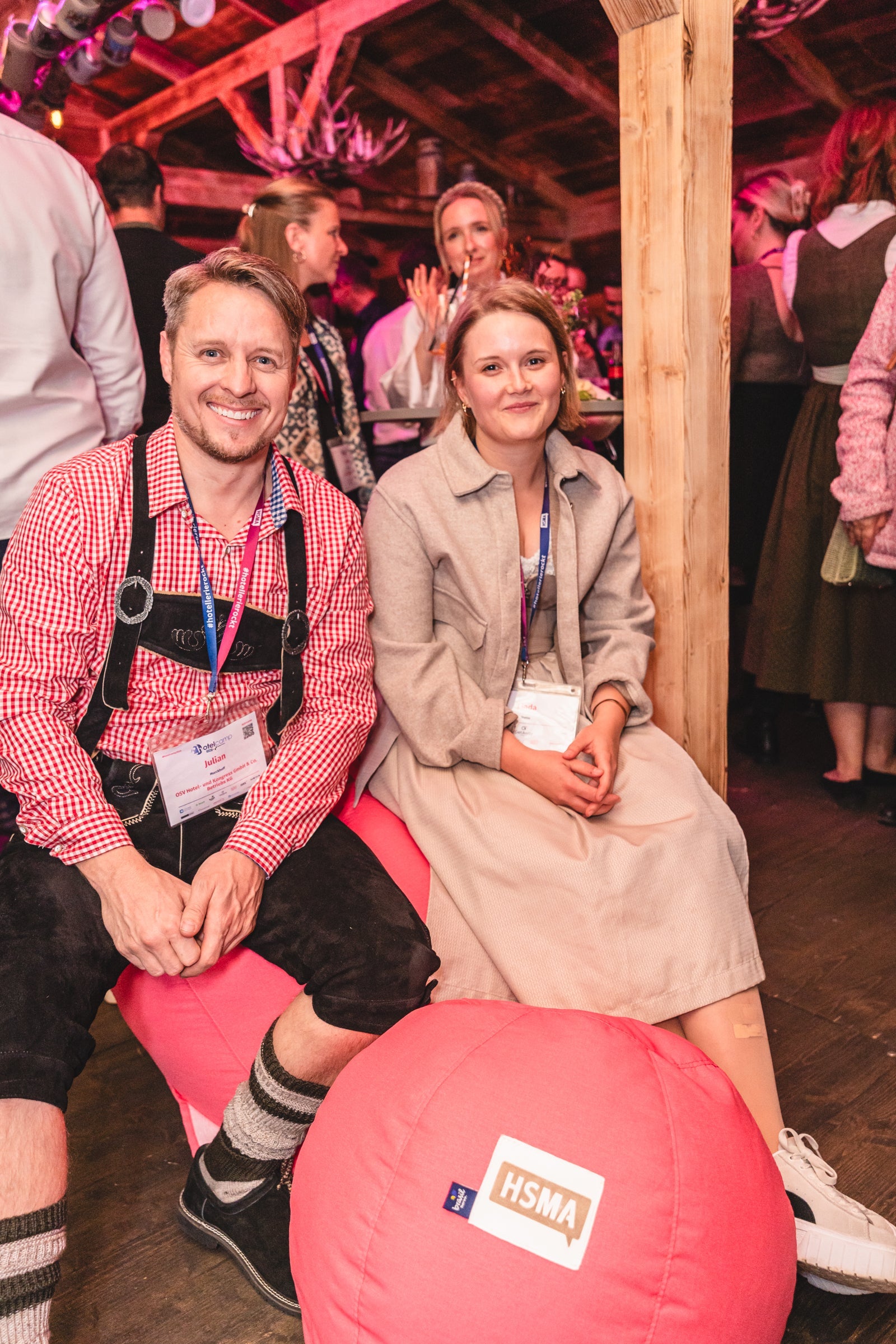 1.510 € für Straßenkinder in Not, Versteigerung eines Sitzsacks von Brasilheroe & der HSMA