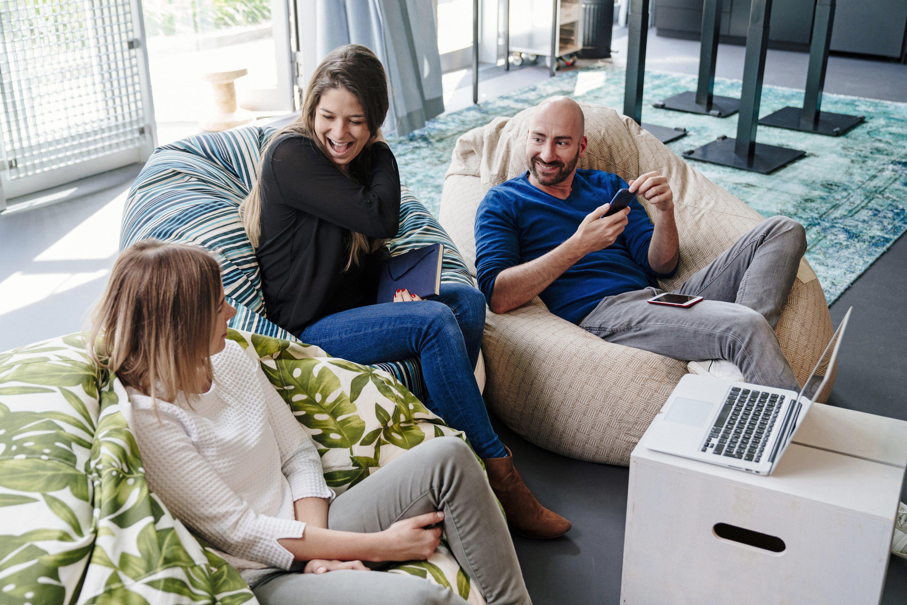 Die Arbeitswelt verändert sich. Verändere dich mit.-Familienunternehmen-Brasilheroe-